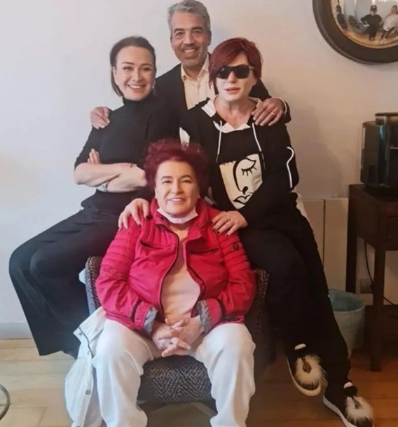 Selda Bağcan tanınmayacak hale geldi!